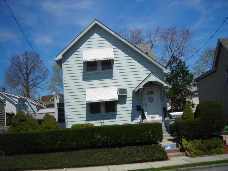 Moscara Realtors - Nutley, NJ