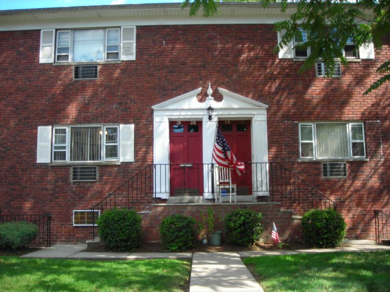 Moscara Realtors - Nutley, NJ