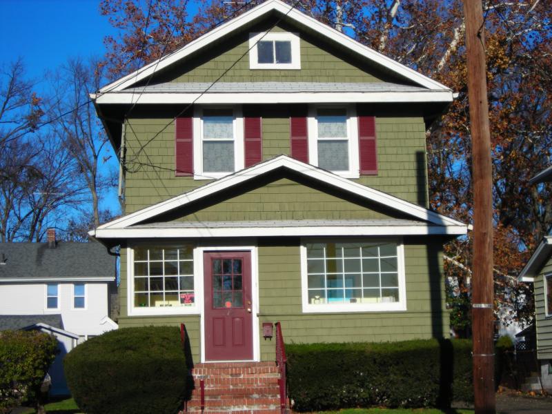 Moscara Realtors - Nutley, NJ
